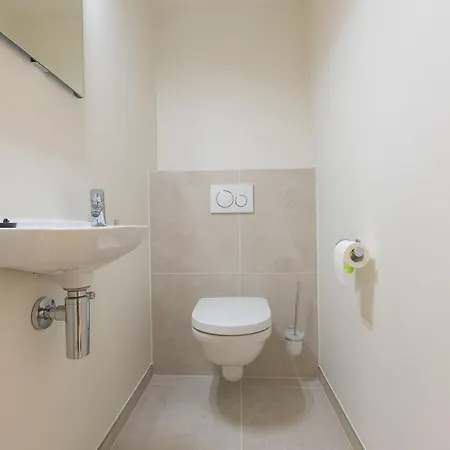 Corner In The Center With 3 Bedrooms 아파트 미들케르케