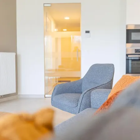 Corner In The Center With 3 Bedrooms Apartment Middelkerke