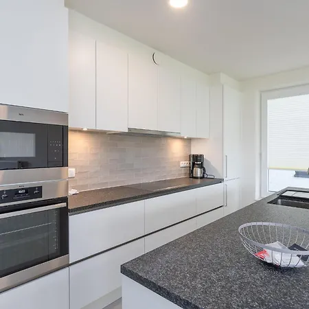 Corner In The Center With 3 Bedrooms 미들케르케