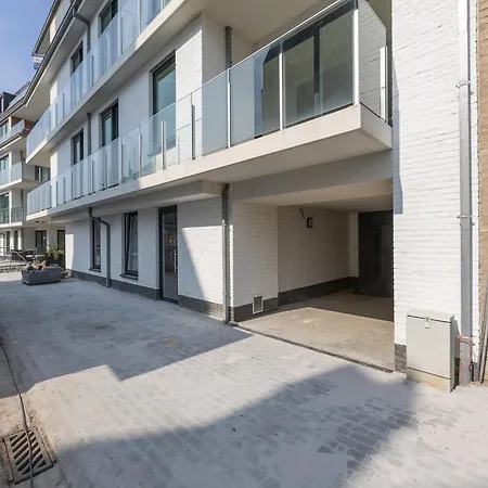 Corner In The Center With 3 Bedrooms 米德尔克尔克