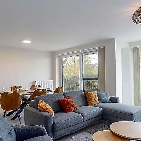 Corner In The Center With 3 Bedrooms Appartement *