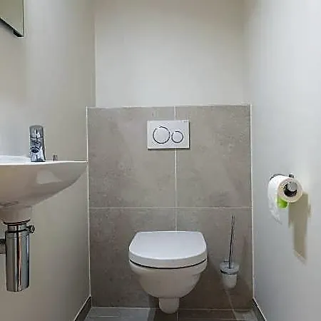 Corner In The Center With 3 Bedrooms Appartement